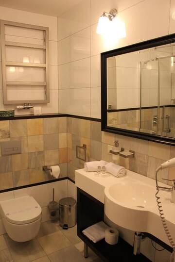 Фото номера Апартаменты (для 2 взрослых) Отель Hotel Kazimierzówka г. Казимеж-Дольны 3