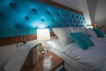 Фото номера Двухместный номер с 1 кроватью или 2 отдельными кроватями Отель Hotel Kazimierzówka г. Казимеж-Дольны 2