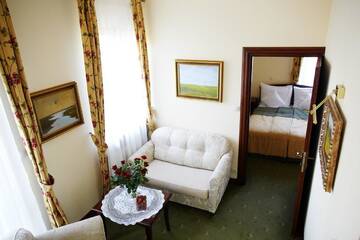 Фото Отель Hotel Villa Bohema г. Казимеж-Дольны 4